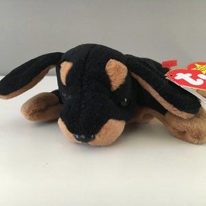 Vintage TY Beanie baby Doby the Doberman Dog Retired  with tag